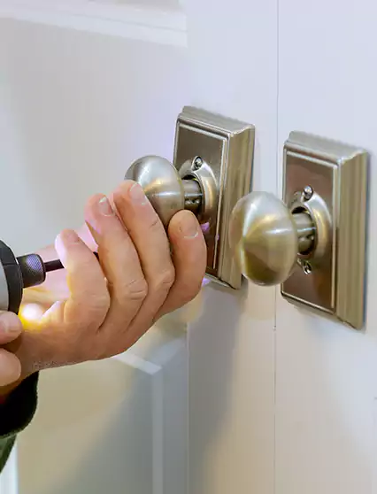 Professional Door Knob Repair Pinecrest, FL