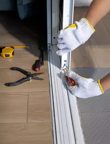 Professional Sliding Door Rollers Repair Services in Pinecrest, FL